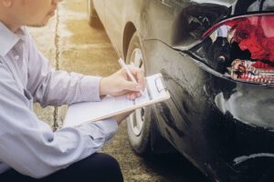 Read more about the article Getting the Best Value for Your Wrecked Car: Charlotte Salvage Guide